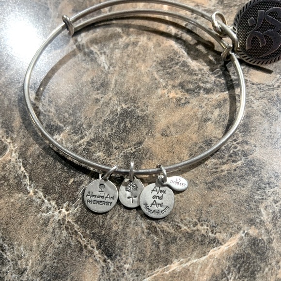 Alex & Ani Silver 2 Bracelet Bangle Set Retired - Picture 3 of 10